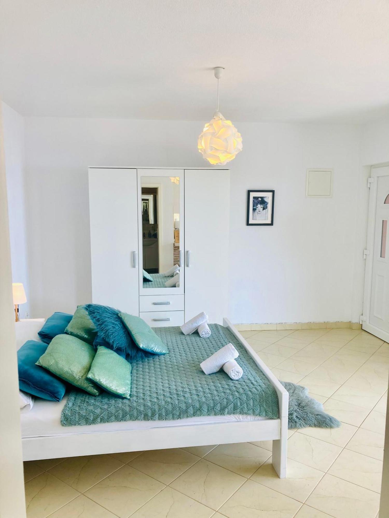 Apartments Jurakovic Zivogosce Luaran gambar