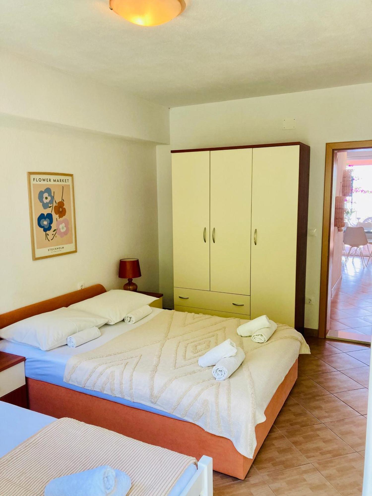 Apartments Jurakovic Zivogosce Luaran gambar